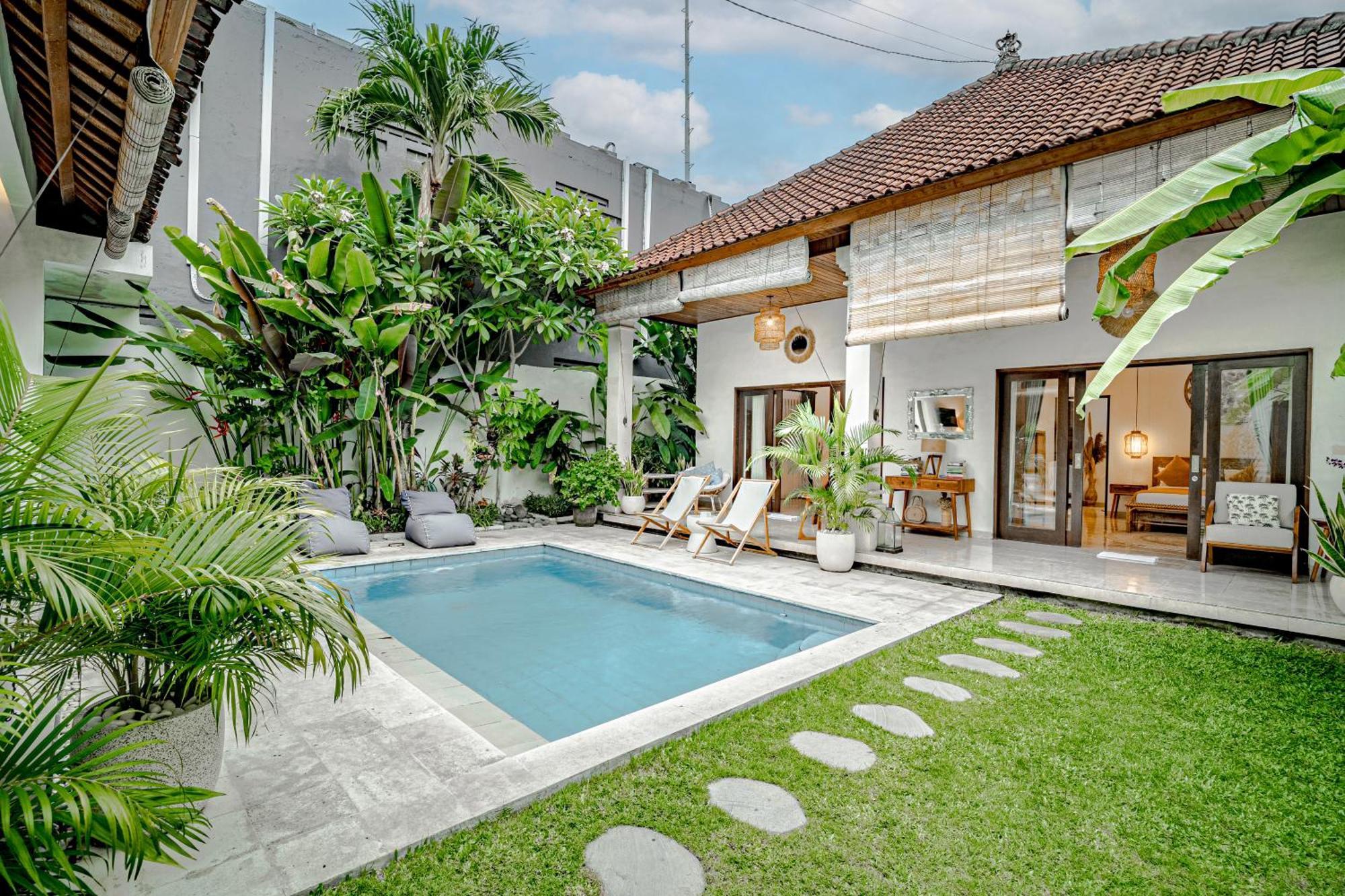 Villa Deba 3 By Bali Villa Solutions Семиняк Екстериор снимка